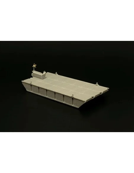 US Navy Seabees NL pontoon barge, 1/144 - Brengun BRS144075