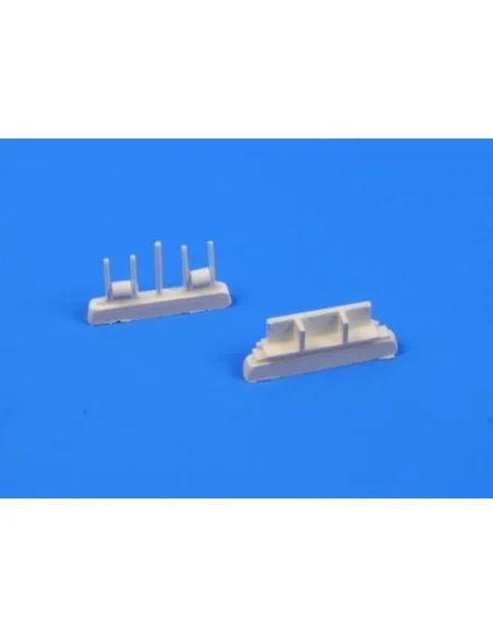 P-40E and Later versions Rudder pedals, 1/32 - CMK 129-Q32129