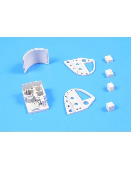 UH-1D Nose Luggage Compartment (DRA) USA, 1/35 - CMK 129-6007