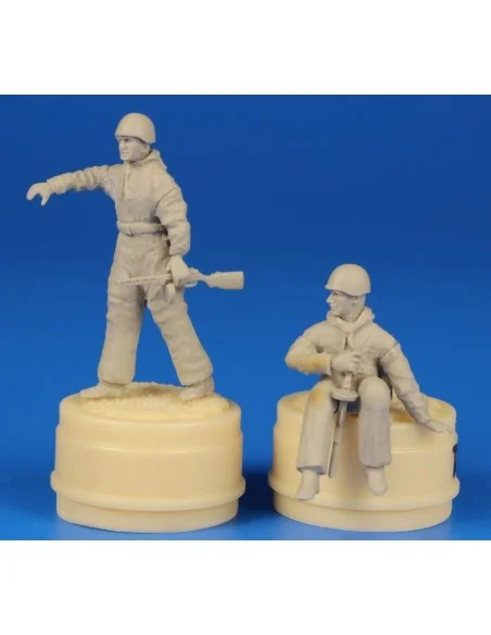 Soviet Tank Desant Troops, part 2(2 Figur for a T-34 and another ta...