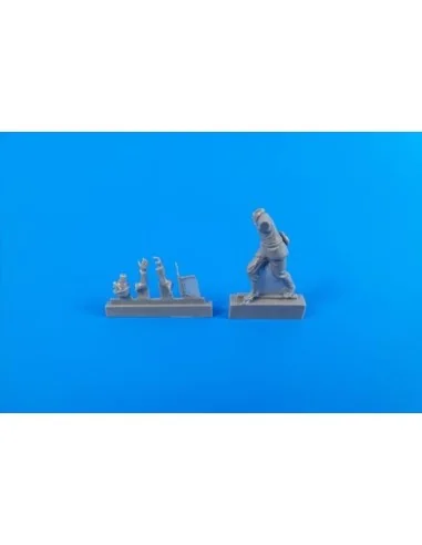 German WWII Motocycle Rider (pushing his machine)for Tamiya BMW kit...