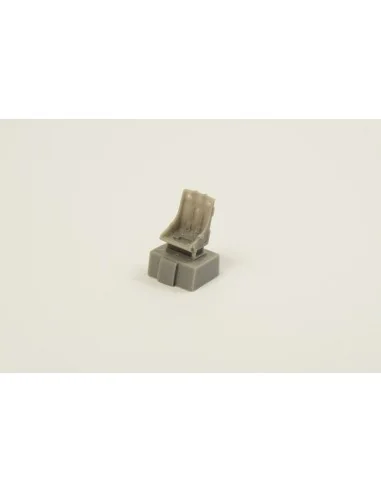 P-40N-5 through N-40 Seat w. Belts f.SH, 1/72 - CMK 129-Q72300