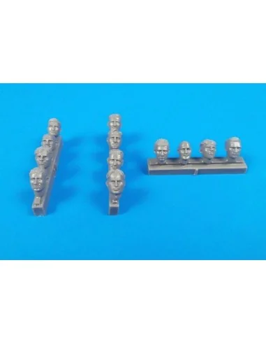 Universal Pilot Heads-with no head gear (12 pcs), 1/32 - CMK 129-F3...