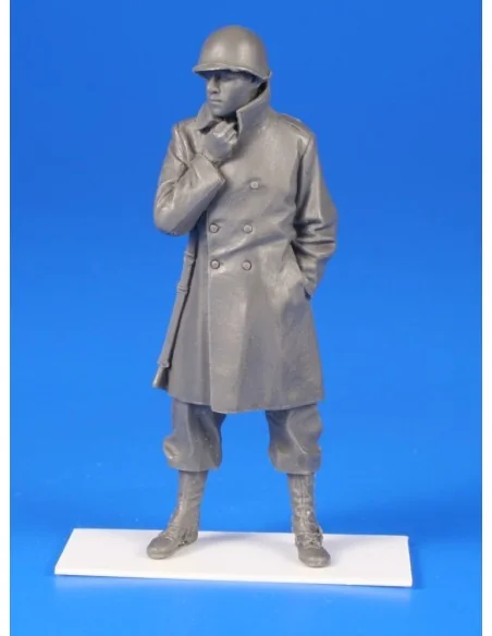 US WWII Soldier w/winter coat a.an M1rie rifle-Belgium 1944, 1/35 -...