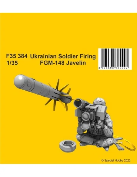 Ukrainian Soldier Firing FGM-148 Javelin, 1/35 - CMK 129-F35384