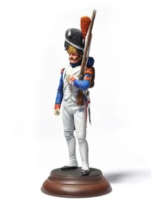 Imperial Guard French Grenadier. Napoleonic Wars, 1/16 - MiniArt 16017 2