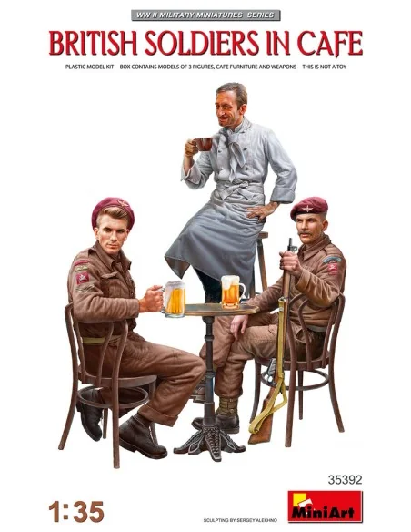British Soldiers in Cafe, 1/35 - MiniArt 35392