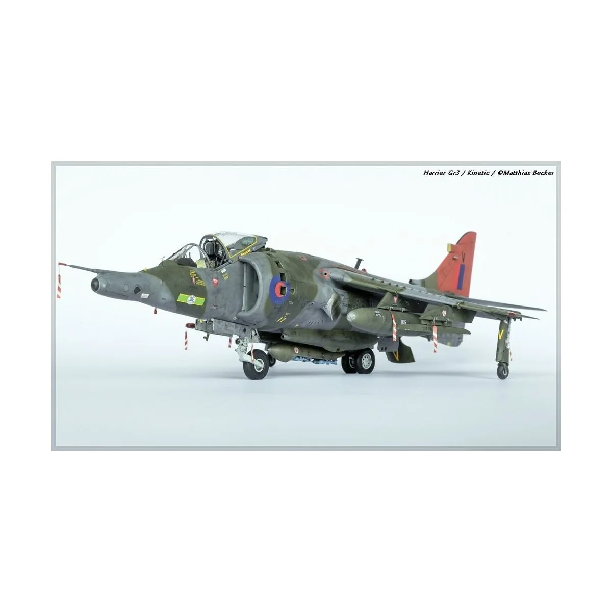 HARRIER GR1/GR3, 1/48 - KINETIC K48060