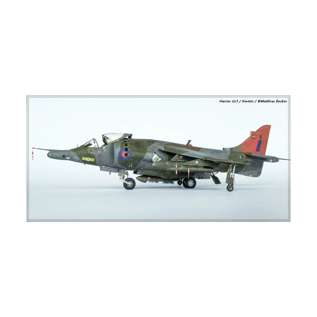 HARRIER GR1/GR3, 1/48 - KINETIC K48060