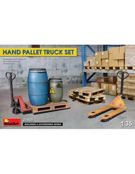 Hand Pallet Truck Set, 1/35 - MiniArt 35606