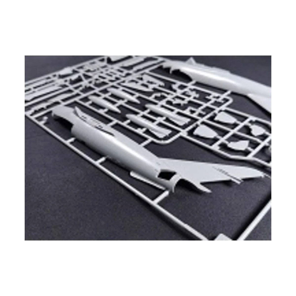 MIG-17F PLA - KINETIC K48164