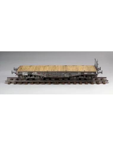 15 cm sFH 13/1 (Sf)auf Gw Lrs.(f )Sd.Kfz.135/1 with German 50 Ton T...
