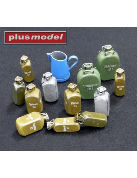 German water canisters, 1/35 - Plus model DP3003