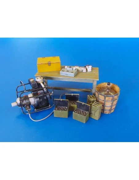 German battery charger, 1/35 - Plus model 444