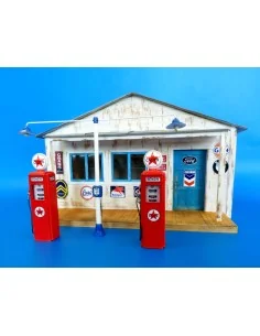Gas station, 1/35 - Plus model 494