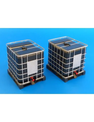 [NO_DESC] Fluid tank 1000l, 1/35 - Plus model 495