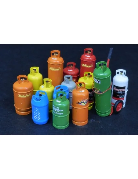Gas bottles-big, 1/35 - Plus model 520