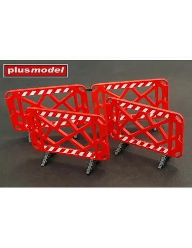 Plastic bariers, 1/35 - Plus model 591