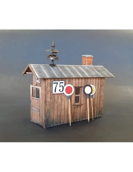 Railway guard house, 1/35 - Plus model 593