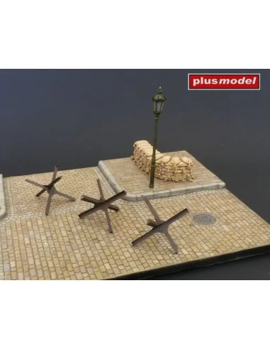 Display base – Cobblestone street intersection, 1/35 - Plus model 619