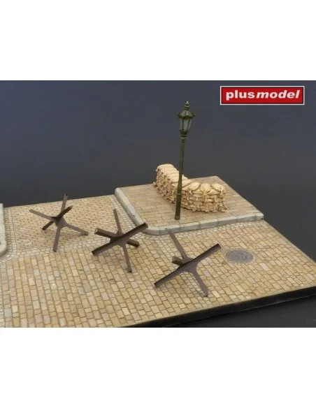 Display base – Cobblestone street intersection, 1/35 - Plus model 619