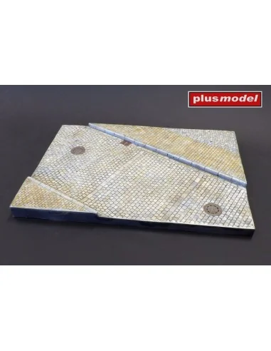 Display base – Cobblestone street with sidewalk, 1/35 - Plus model 620