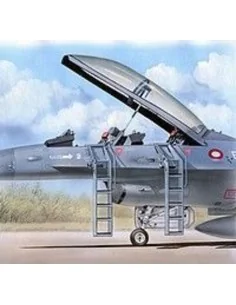 Ladders F-16 B/D, 1/48 - Plus model AL4042