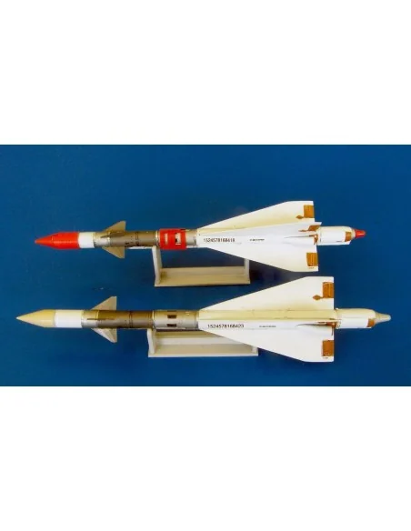 Missile R-40R, 1/48 - Plus model AL4043
