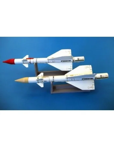 [NO_DESC] Russian missile R-98MR, 1/48 - Plus model AL4053