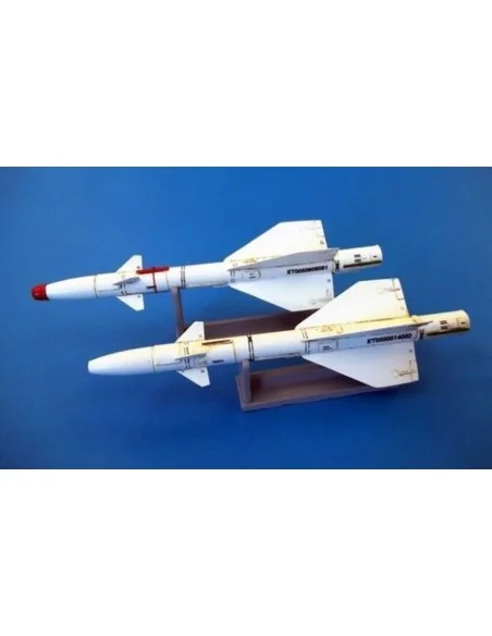 Russian missile R-98MT, 1/48 - Plus model AL4054