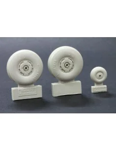 [NO_DESC] C-47 Skytrain wheels with cover, 1/48 - Plus model AL4066