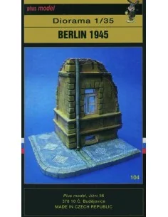 Berlin 1945 Diorama, 1/35 - Plus model 104