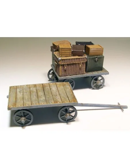 Railway car on baggages, 1/35 - Plus model 207