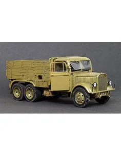Praga RV, 1/35 - Plus model 342