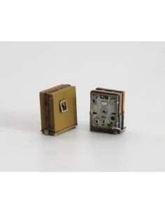 Deutsche Fungstation mit Accu WWII, 1/35 - Plus model EL020
