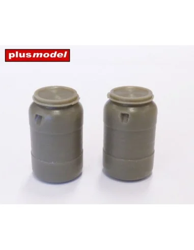 Plastic barrels II, 1/35 - Plus model EL070