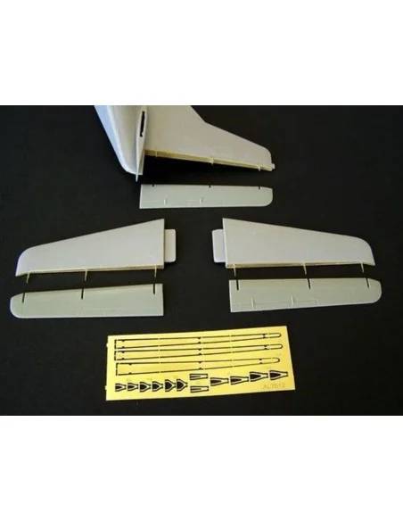 [NO_DESC] Tail surfaces for C123 Provider, 1/72 - Plus model AL7012