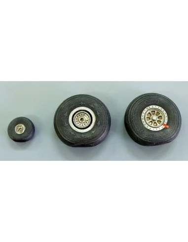 Wheels for C-46 Commando, 1/72 - Plus model AL7034