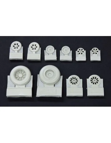 [NO_DESC] PBM5 Mariner wheels, 1/72 - Plus model AL7055