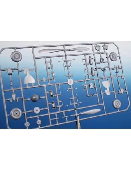 Fiat G.50bis/G.50bis/N ‘Fighter-Bomber & Navy Fighter’, 1/32 - Spec...
