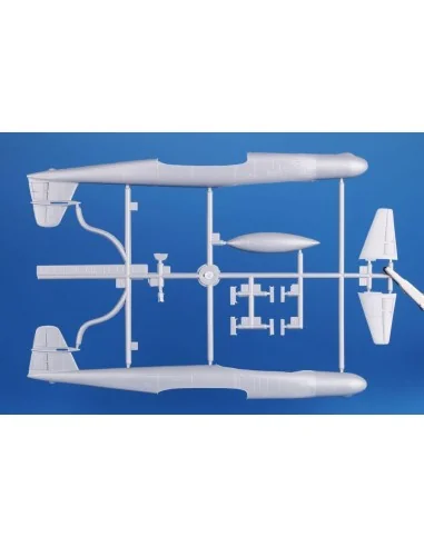 [NO_DESC] Gloster Meteor TT Mk.20, 1/72 - Special Hobby 100-SH72487