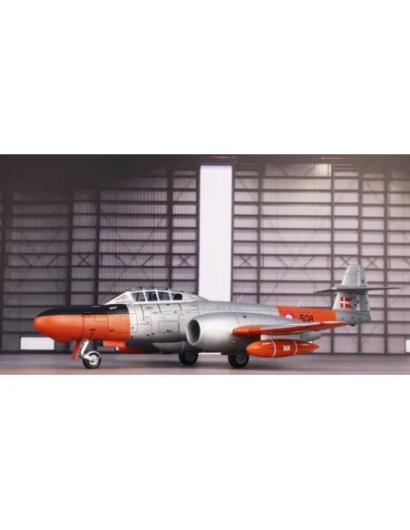 [NO_DESC] Gloster Meteor TT Mk.20, 1/72 - Special Hobby 100-SH72487