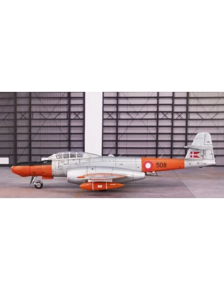 [NO_DESC] Gloster Meteor TT Mk.20, 1/72 - Special Hobby 100-SH72487
