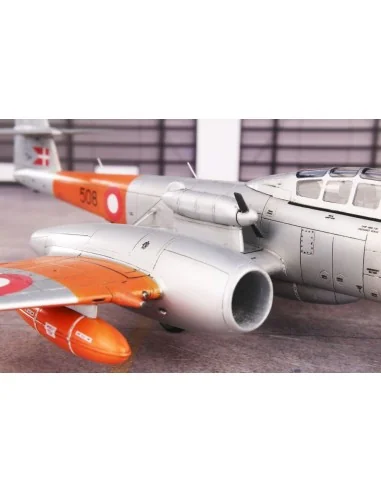 [NO_DESC] Gloster Meteor TT Mk.20, 1/72 - Special Hobby 100-SH72487