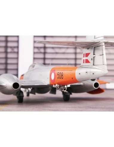 Gloster Meteor TT Mk.20, 1/72 - Special Hobby 100-SH72487