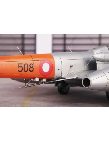 Gloster Meteor TT Mk.20, 1/72 - Special Hobby 100-SH72487