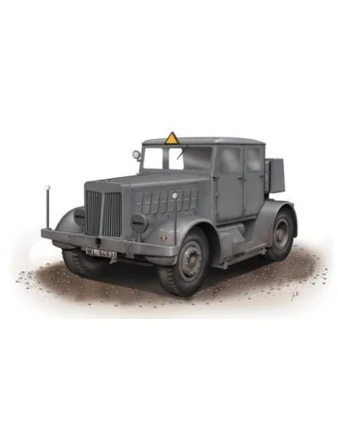 SS-100 Gigant Schwerer Radschlepper/HTra, 1/72 - Special Hobby 100-...