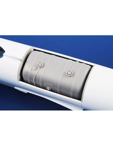 [NO_DESC] Gloster Meteor F Mk.8/9 Main Fuel Tank, 1/48 - CMK 129-4420