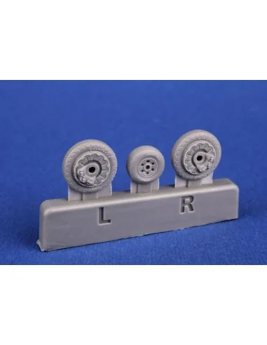 F9F Panther Wheels Set / for Trumpeter kits, 1/48 - CMK 129-4489