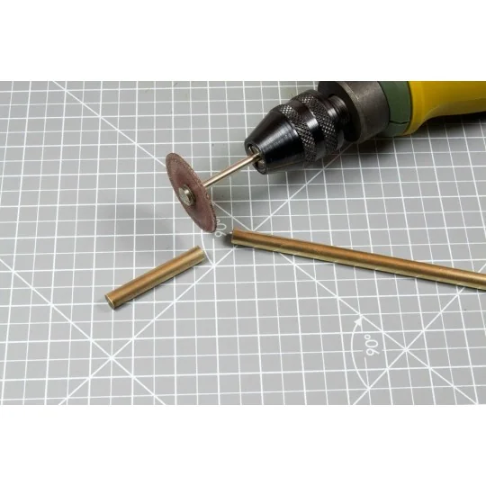 BRASS PIPES 0, 2mm, 2 units - AK Interactive AK9101